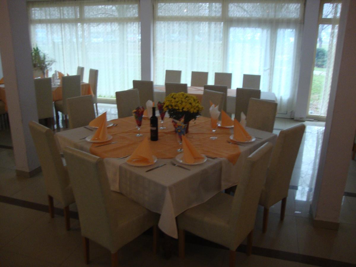 B&B Inex Negotin Bagian luar foto